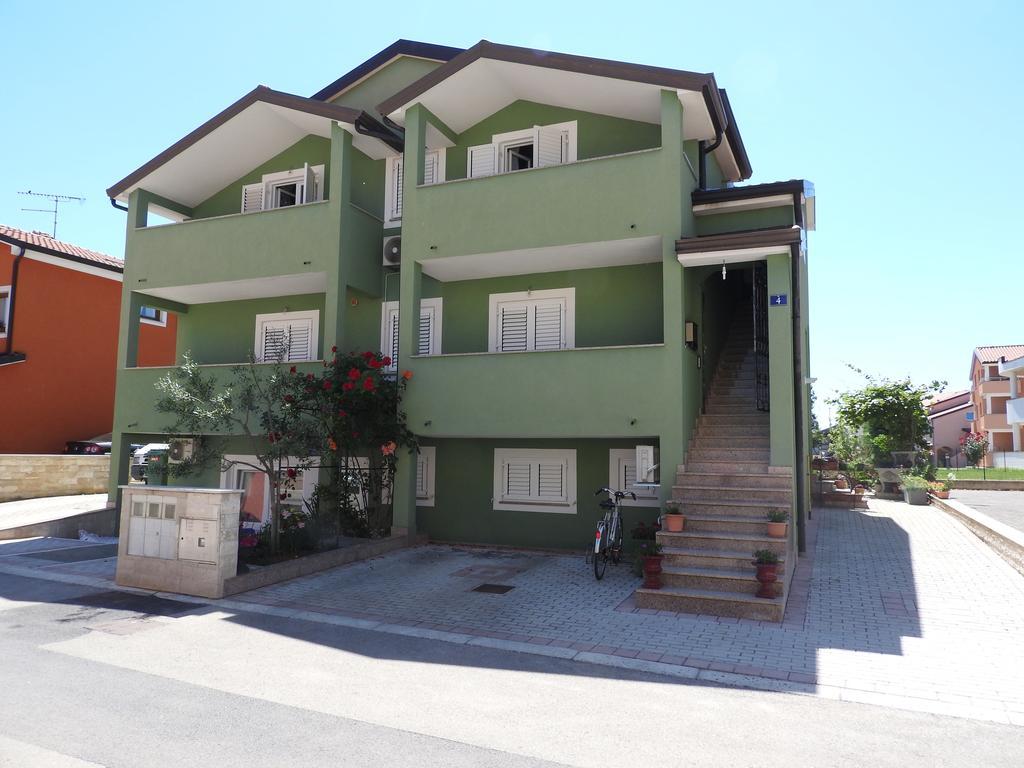 Zajim Apartment Umag Buitenkant foto